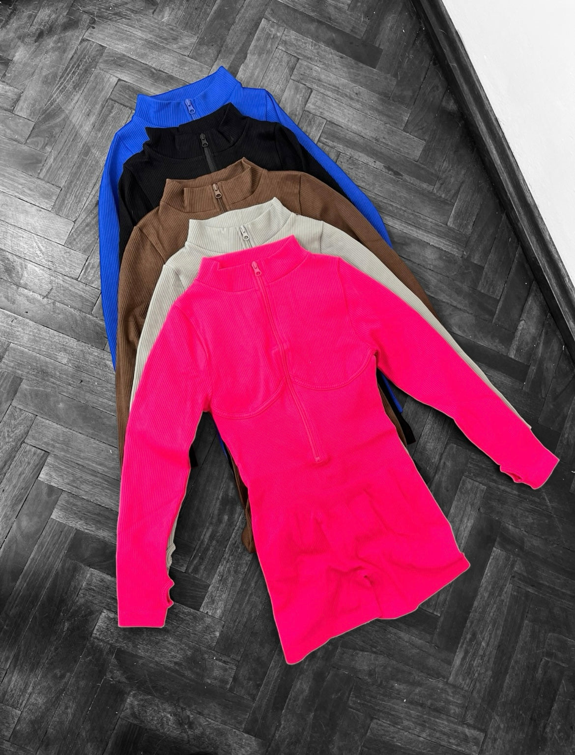 Cat Suit corto